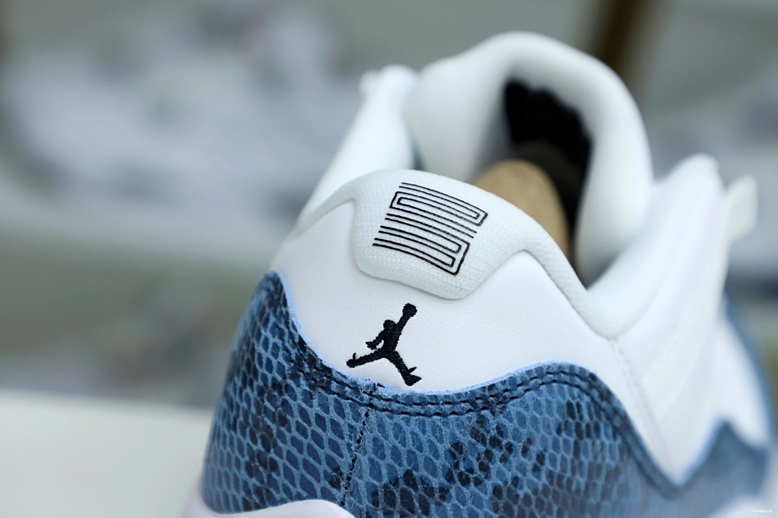 11 Jordan snakeskin” Jordan “navy Air 0116